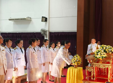 พิธีถวายสักการะพานพุ่มดอกไม้สด เนื่องวันพระบิดาแห่งฝนหลวง ... พารามิเตอร์รูปภาพ 31
